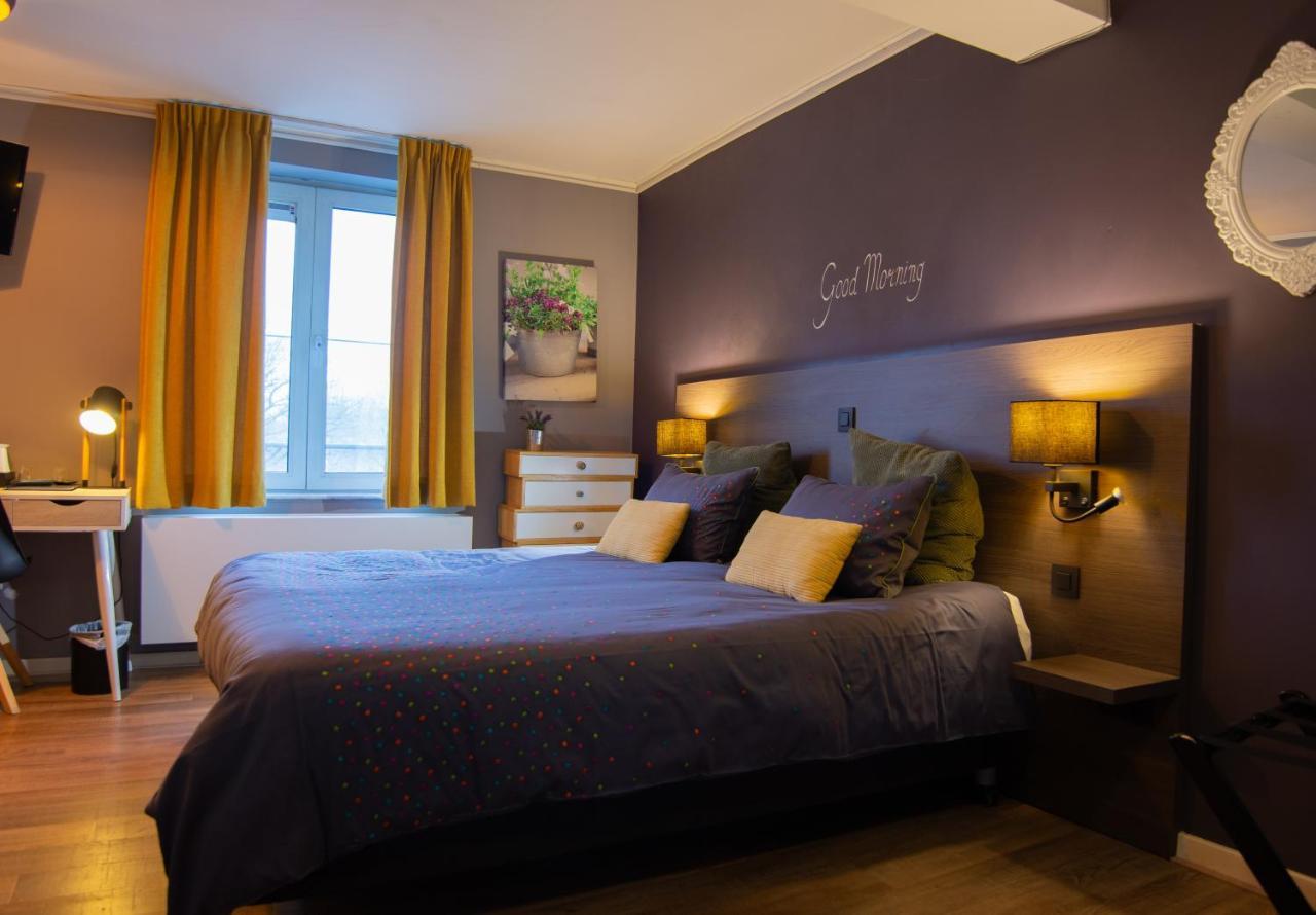 Hotel De Klok Zutendaal Kültér fotó